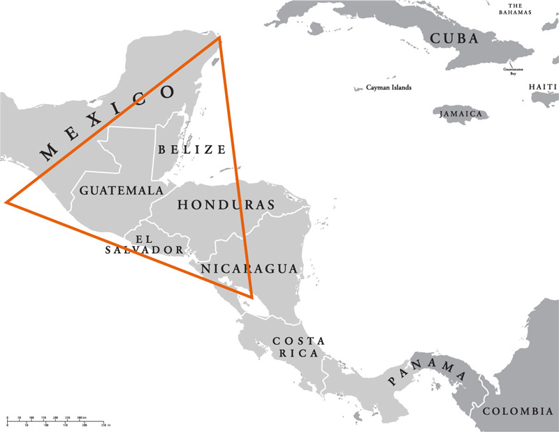 Map of Central America with a triangle indicating the Northern Triangle countries.