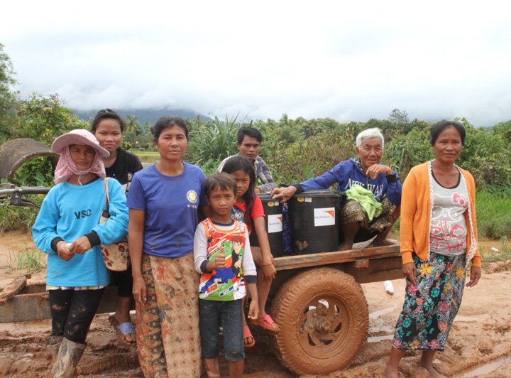 The affected families of the flooding in Laos receive a hygiene kit from World Vision.